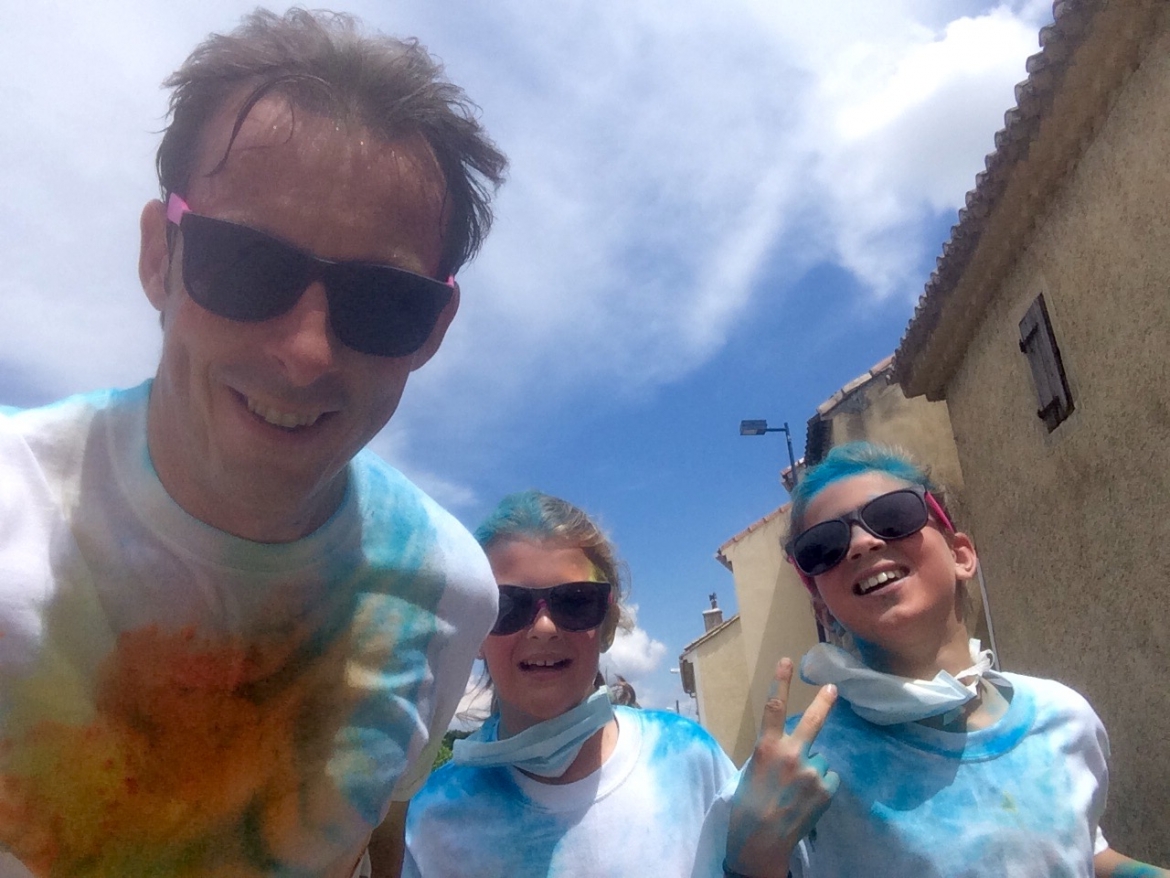 Courir autrement, course des couleurs avec les enfants :-)